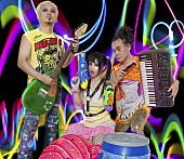 「鬼束ちひろ 新作ジャケ公開＆『トリック』主題歌「月光」入りベスト盤発売」1枚目/5