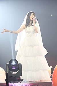 柏木由紀オーケストラコンサート 直筆サイン付きフォトフレーム アクリルスタンド 200x_sub_image24237.jpg