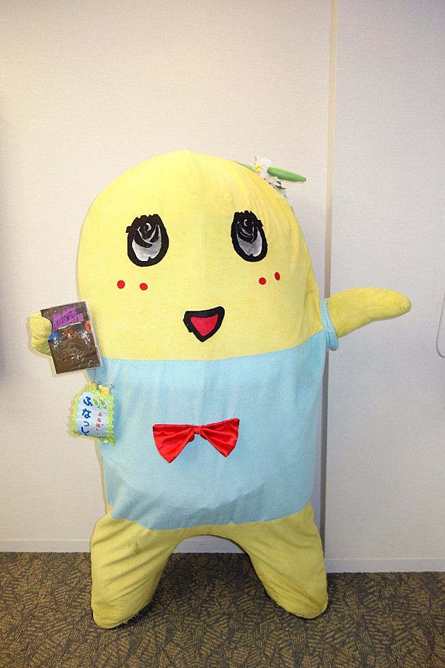 「「ものすごく憧れのバンドなっしー♪ヾ(。゜▽゜)ノ」　ふなっしーがブラック・サバスに大興奮」1枚目/4