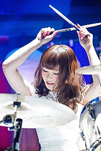 SCANDAL 来年2度目の城ホール＆横アリ2days開催「まだまだ未来は楽しい