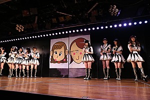 AKB48 卒業発表の大島優子が劇場でメッセージ、2月にシングルリリース