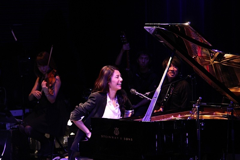 松下奈緒による初のビルボードライブ公演、自作含めた珠玉のメロディ集 | Daily News | Billboard JAPAN