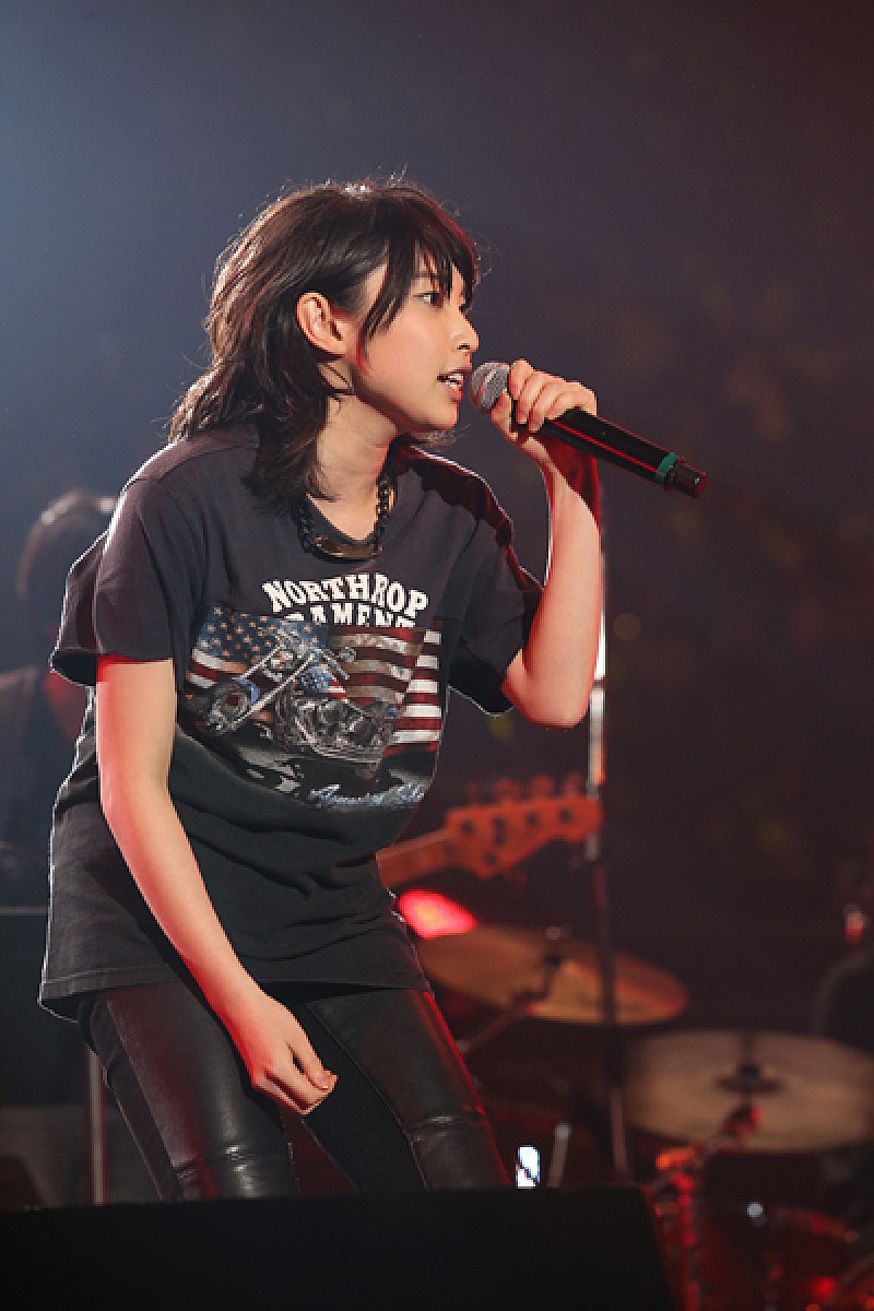 「家入レオ」2枚目/13