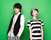 「moumoon 500円SgにYUKA（vo）出演CMソング＆ヒット曲メドレー収録」1枚目/2
