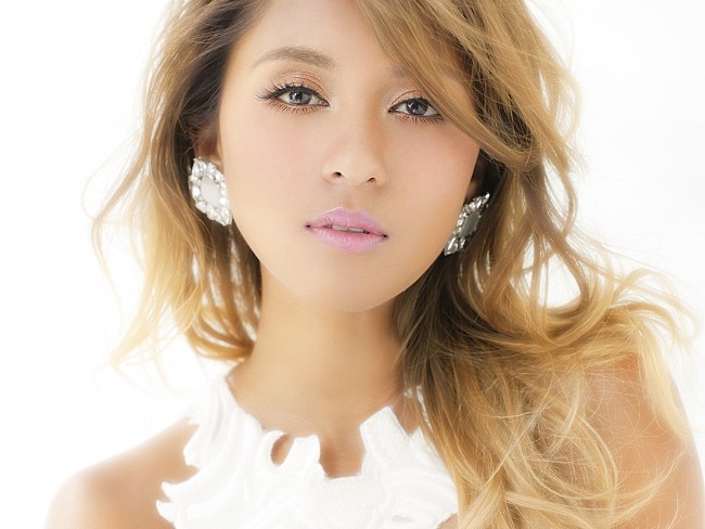 「シェネル 大ヒット・カヴァー・アルバムの第2弾でブルーノ・マーズ、リアーナなどをカヴァー」1枚目/2