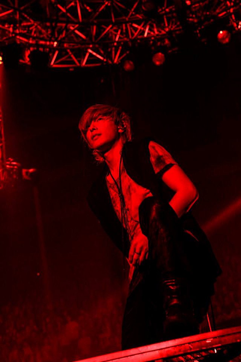 「SPYAIR」2枚目/13