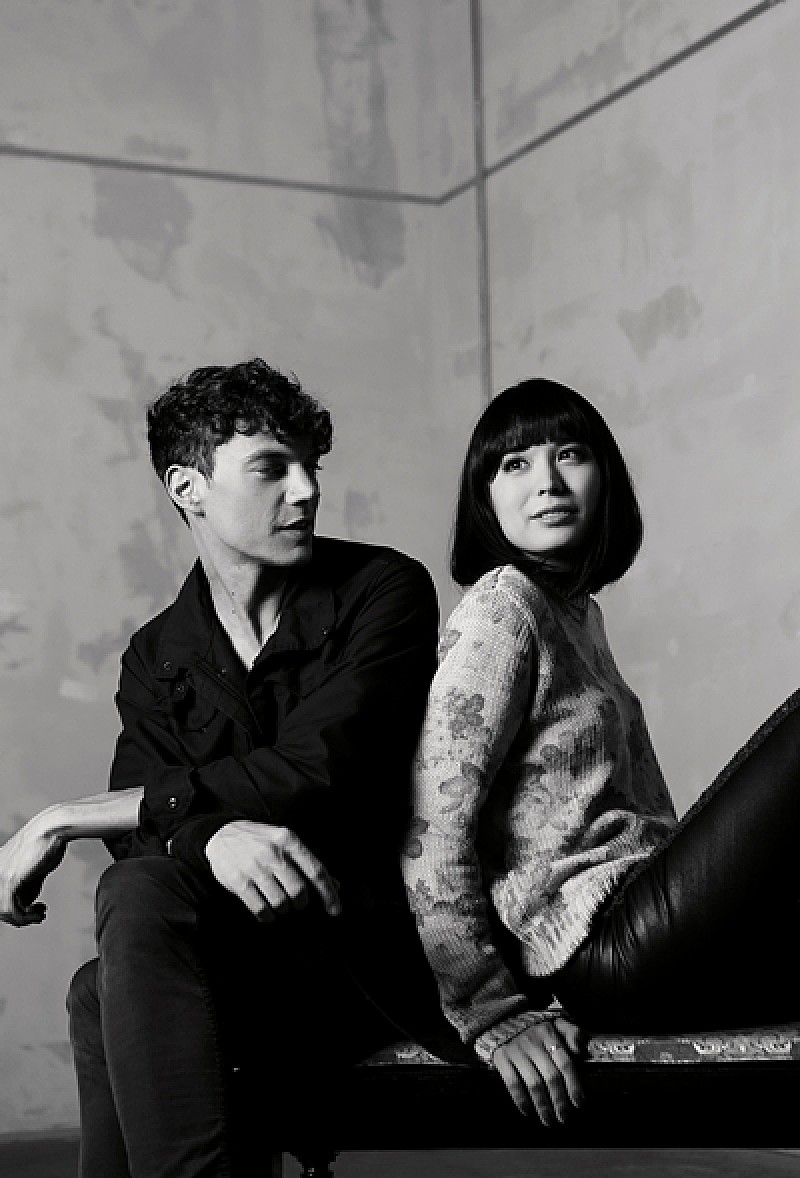 アリス＝紗良・オット＆トリスターノ、ピアノ・デュオ・アルバム『スキャンダル』を引っ提げ６月に日本上陸