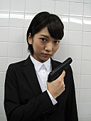 「あきちゃが主演ドラマでロングヘアーをばっさりカット」1枚目/3