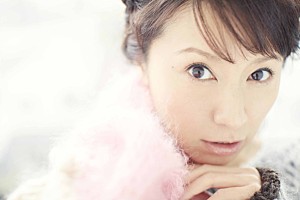 鈴木亜美 小室哲哉とのタッグ再び“珠玉のウェディングソング”完成
