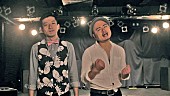 「どぶろっく 新作MV3曲一挙配信、あの尻職人“倉持由香”も登場」1枚目/4