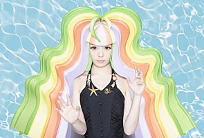 きゃりーぱみゅぱみゅ 最新ALから“きらきら殺し”の「きらきらキラー