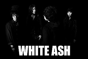 WHITE ASH モード学園CM曲シングル発売＆メジャー1周年記念ワンマンを