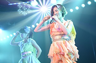 「大人AKB48 塚本まり子が劇場公演デビュー、まゆゆからも手紙が届き「また出たい」」