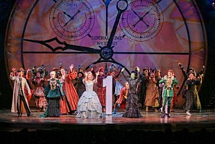 「劇団四季『ウィキッド』東京公演が、開幕1周年を迎える」