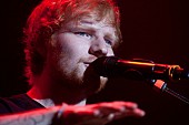 「エド・シーラン 7週連続全英1位！ 23歳の天才SSWによる東京公演に2700人が熱狂」1枚目/4