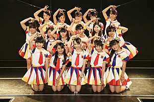「AKB48チーム8 HKT48劇場で初公演＆「恋する充電プリウス」方言バージョン公開」