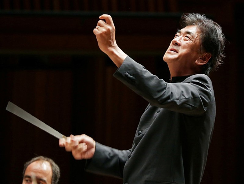 「佐渡裕
(C)飯島隆」2枚目/3