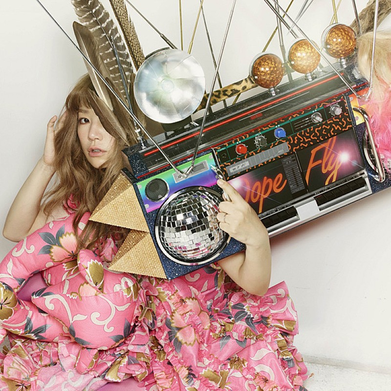 「シングル『誰でもロンリー』 完全生産限定盤」5枚目/7