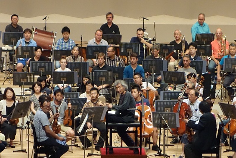 小澤征爾指揮による『幻想交響曲』、リハーサル始まる
