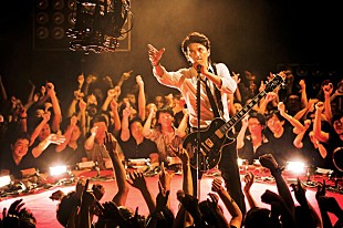 「福山雅治 初の男女別限定スペシャルライブ開催決定」