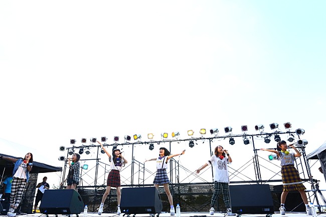 「Little Glee Monster」4枚目/13