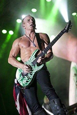 「デフ・レパードのフィル・コリン（56）、その肉体美を保つ3つの秘訣を伝授」