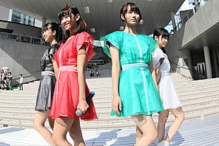 「オスカー所属の食べドル 赤マルダッシュ☆、メジャーデビューに向けて新曲続々披露」