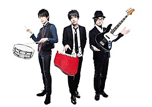 「シカゴプードル 巧みな言葉遊びも注目の新作MVで“ピンクプードル”と共演？」