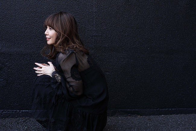 「土岐麻子 久々の“STANDARDS”シリーズで細野晴臣とクリスマス・ソングをデュエット」1枚目/3