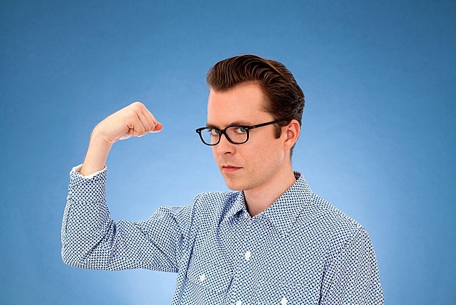 「来日公演間近のトム・ヴェック、HALFBYによるリミックス音源を公開」1枚目/3