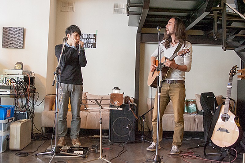 杏里やJUJUも認める変態ギター＆自由形ハーモニカの異色デュオに注目「今年は種まき」