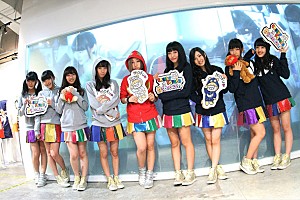 NY帰りのCheeky Parade 移転前の築地市場でアイドルのラストライブ敢行