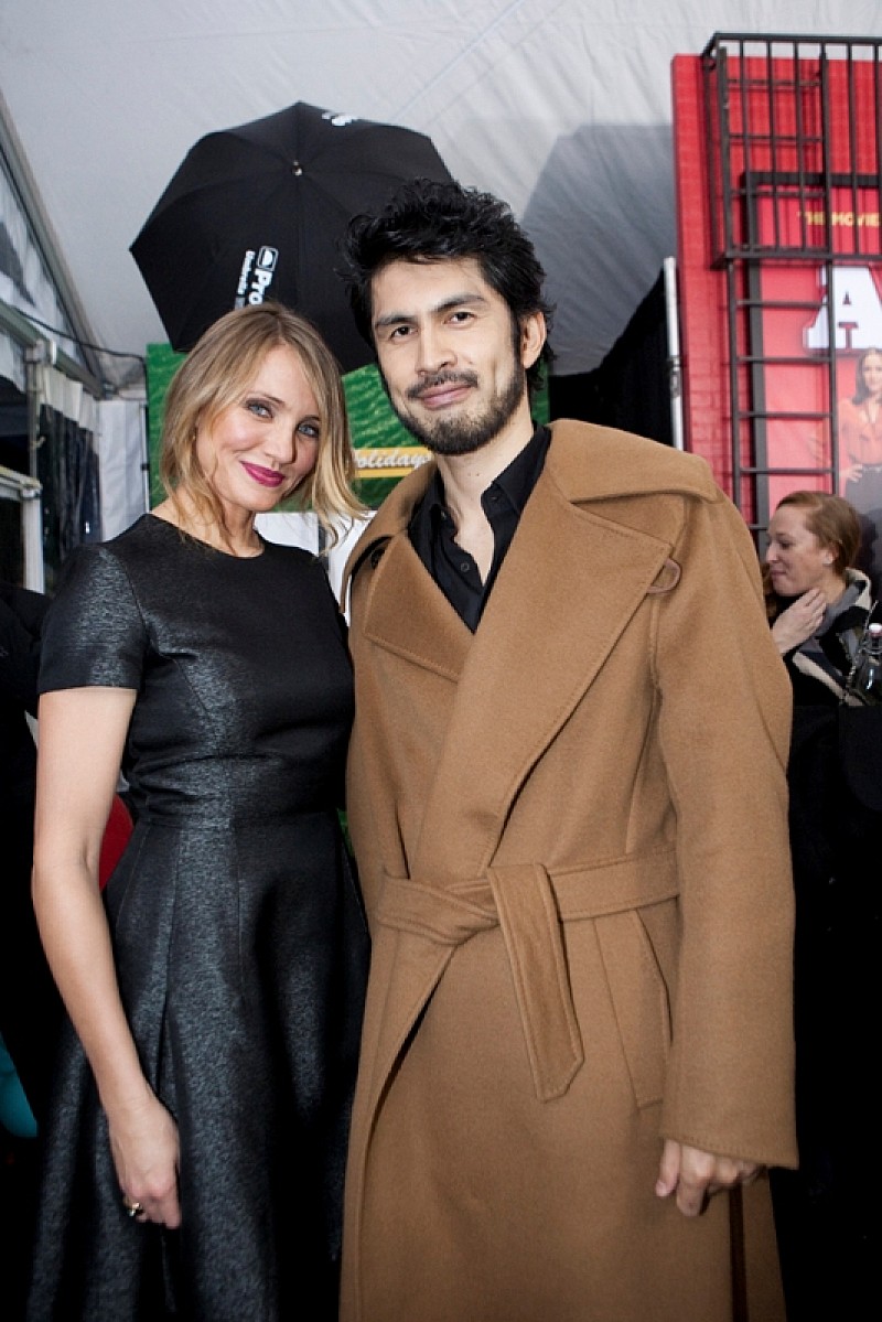 「平井堅×キャメロン・ディアス」2枚目/4