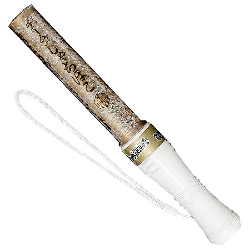 「世界初充電式ペンライト」3枚目/3