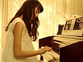 「小松菜奈らが楽器を奏でるスペシャのSTATION IDが公開に」1枚目/6