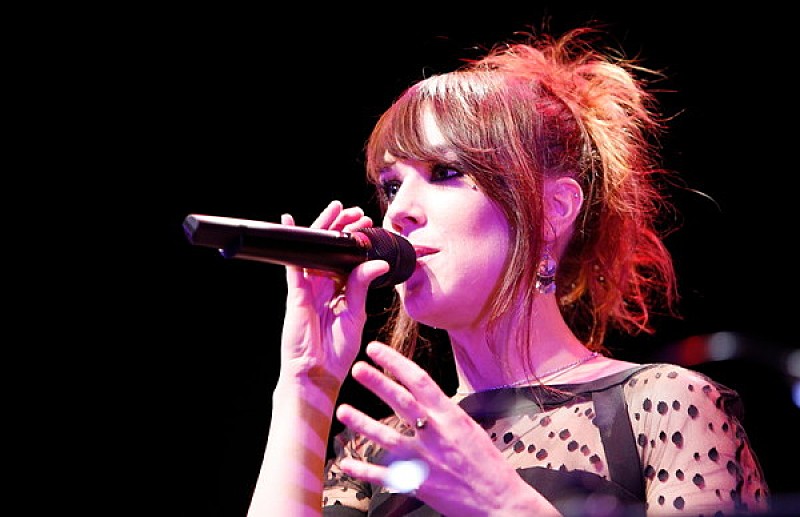 ZAZ “まるでパリの街角にいるような”一夜限りの超プレミアムライブを開催