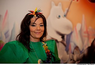 「ビョーク　ムーミンとコラボした主題歌MVを期間限定公開　ムーミンDVDは本日2/6発売」