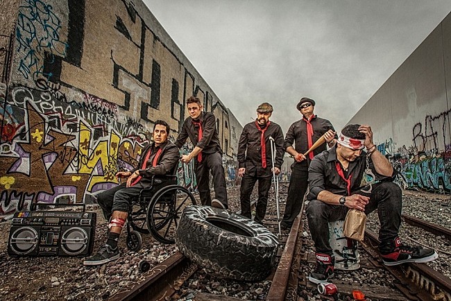 「ゼブラヘッド　初期ヒット曲を再録音収録したキャリア初ベスト盤をリリース　新曲も収録」1枚目/2