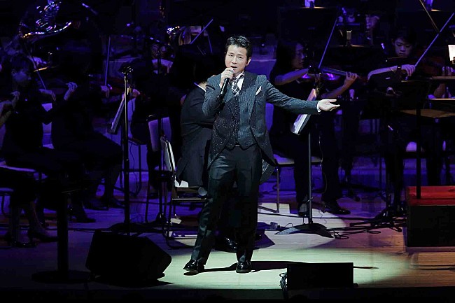 「藤井フミヤ　ファン待望のフルオーケストラ公演を再び」1枚目/3