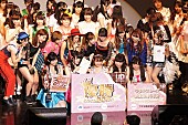 「女子大生アイドルコピーダンスコンテスト【UNIDOL】明治大学 Copiaが優勝 チーム・負けん気ゲスト出演も」1枚目/4
