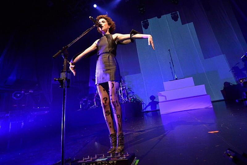 「ST.VINCENT」2枚目/61