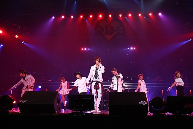 「AAA」14枚目/15