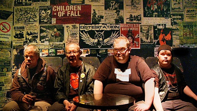 「『パンク・シンドローム』『君が生きた証』『はじまりのうた』『マエストロ！』音楽がキーワードの映画4本」1枚目/4