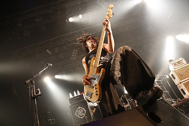 「RIZE、ZAZEN BOYS　凄腕ベーシスト擁する2組が渋谷で激突 【Bass Magazine Presents The Power of Low-End】」1枚目/6