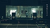 「androp、三ツ矢サイダー新CMソング「Yeah！Yeah！Yeah！」のメイキング映像としてスタジオ・セッションの模様を公開」1枚目/6