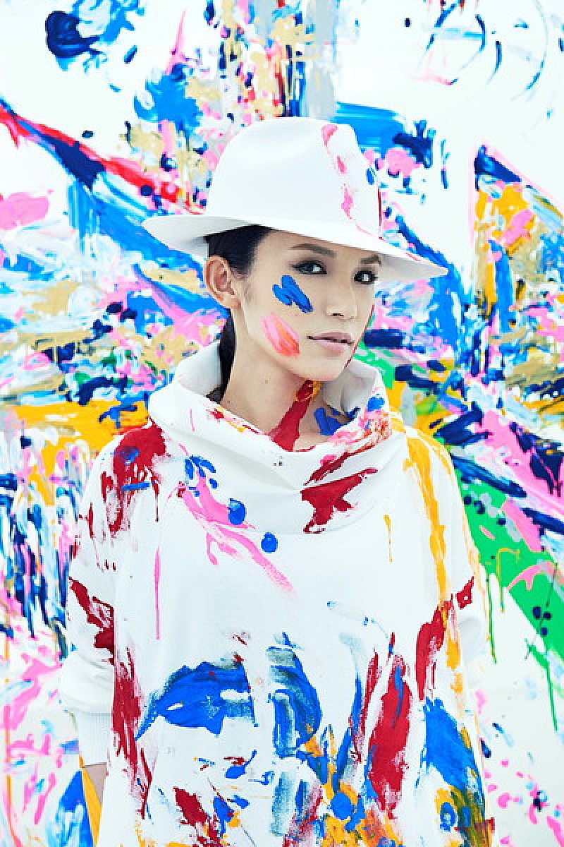 「Superfly　豪華ゲストが参加した5月新作ALより元JETメンバーとのコラボ曲「A・HA・HA」MVを公開」1枚目/1