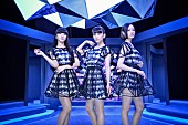 「Perfume 伊勢丹との異色コラボ「Pick Me Up」MV完成 OK Goもカメオ出演」1枚目/5