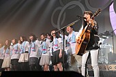 「miwa 2年ぶりの全国ツアー開始 仙台公演でOECD東北スクールの生徒28人壇上で大合唱」1枚目/5