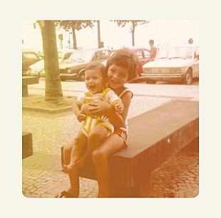 「Album Review: ジョアン・サビア 心地ちよさを追求したアーバンなブラジリアン・サウンド」