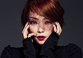 安室奈美恵 カットアウト 安室奈美恵 新アルバム全曲試聴開始＆デヴィッド・ゲッタとのコラボ